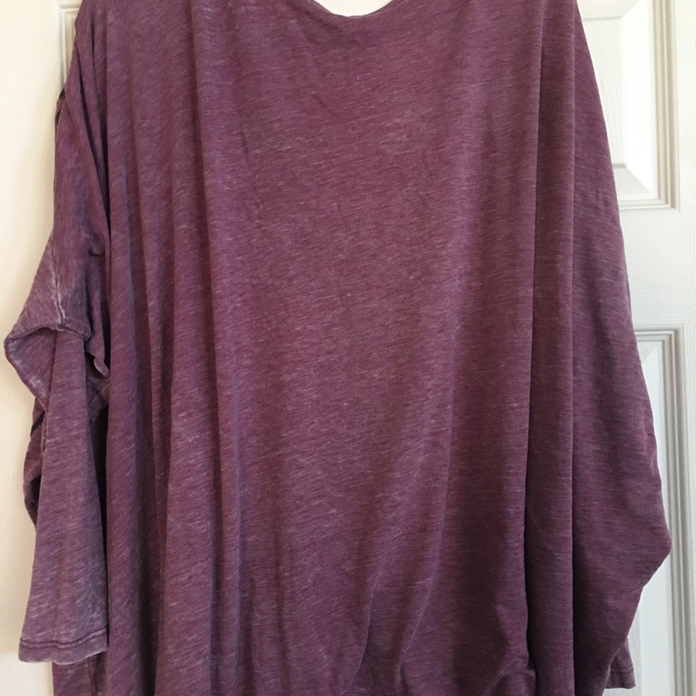 Top - Picture 2 of 3